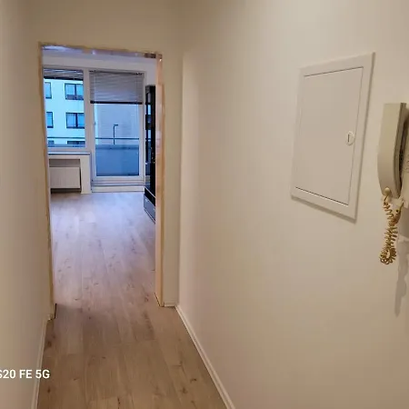 Modern Apartments! Move In & Feel Good! Διαμέρισμα *